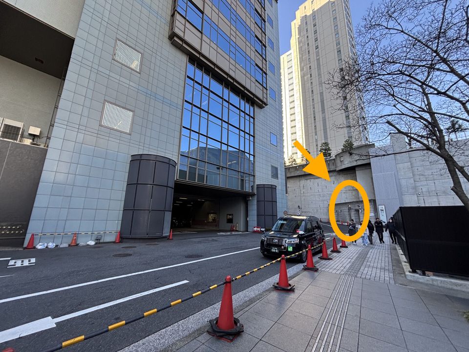 TBS入口前の通路